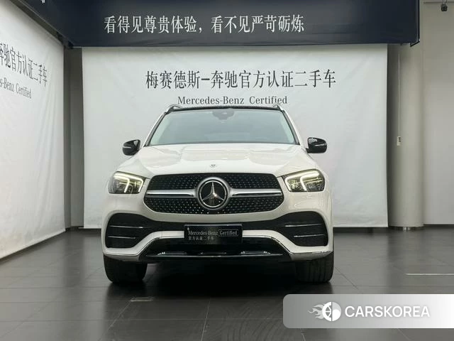 Mercedes-Benz GLE 2023 Белый из Китая, фото 4