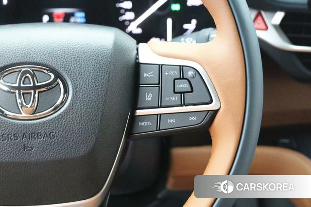 Toyota Granvia 2025 Черный из Китая, фото 4