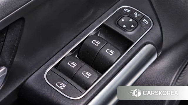 Mercedes-Benz EQA H243 2024 Белый из Кореи, фото 4