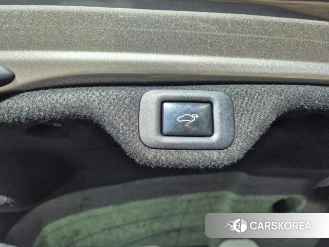Lexus ES300h 7th generation 2020 Жемчужный цвет из Кореи, фото 4