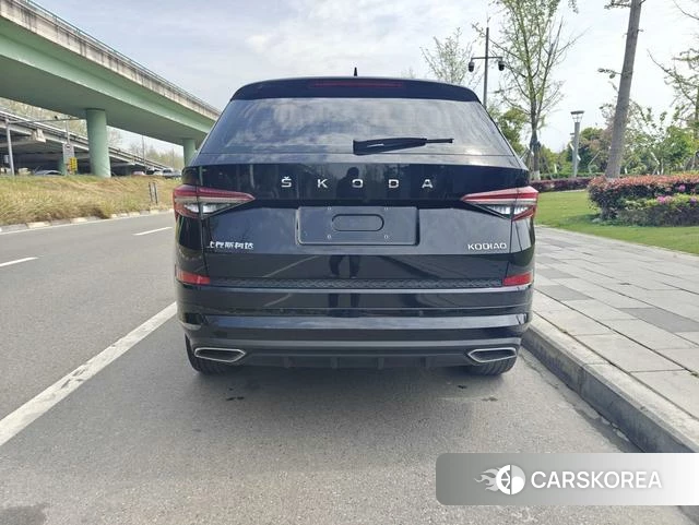 Skoda Kodiaq 2023 Черный из Китая, фото 4