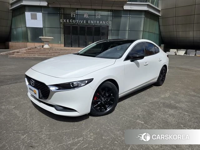 Mazda 3 2020 Белый из Китая, фото 4