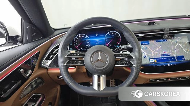 Mercedes-Benz E-Class W214 2024 Белый из Кореи, фото 4