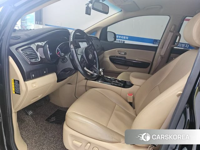Kia The New Carnival 2019 Черный из Кореи, фото 4