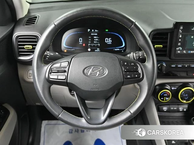 Hyundai Venue 2024 Белый из Кореи, фото 4