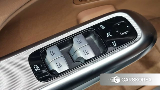 Mercedes-Benz E-Class W214 2024 Черный из Кореи, фото 4