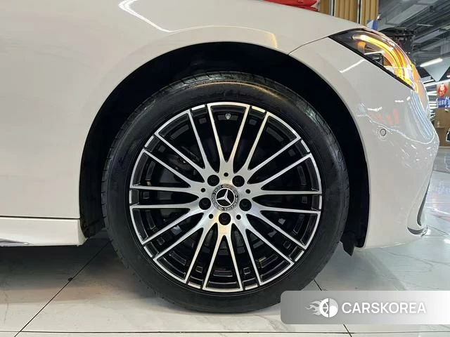 Mercedes-Benz C-class 2023 Белый из Китая, фото 4