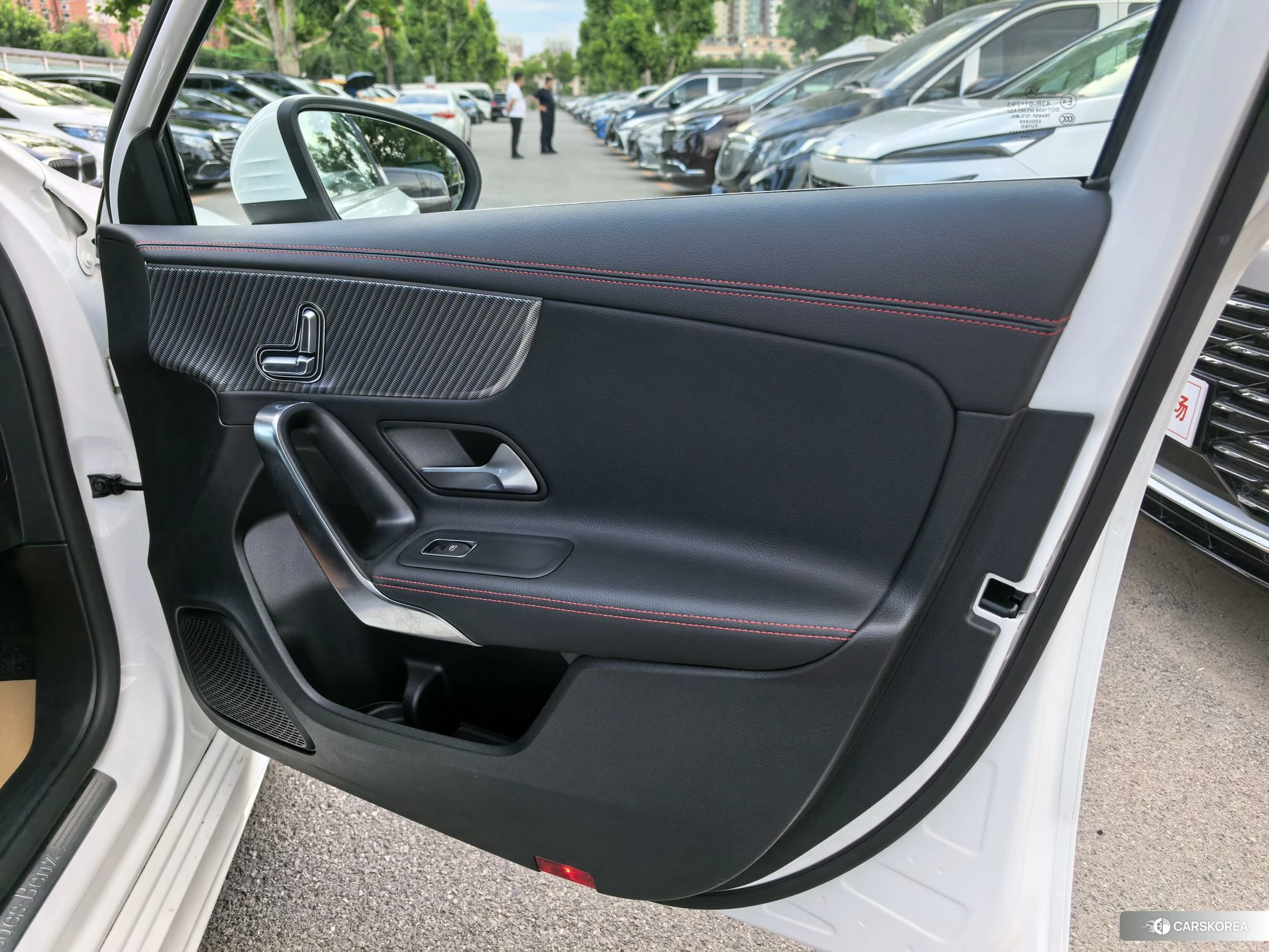 Mercedes-Benz A-Class 2023 Белый из Китая, фото 4