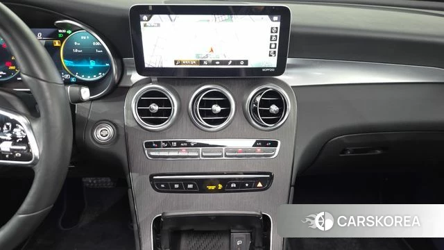 Mercedes-Benz GLC-Class X253 2020 Белый из Кореи, фото 4
