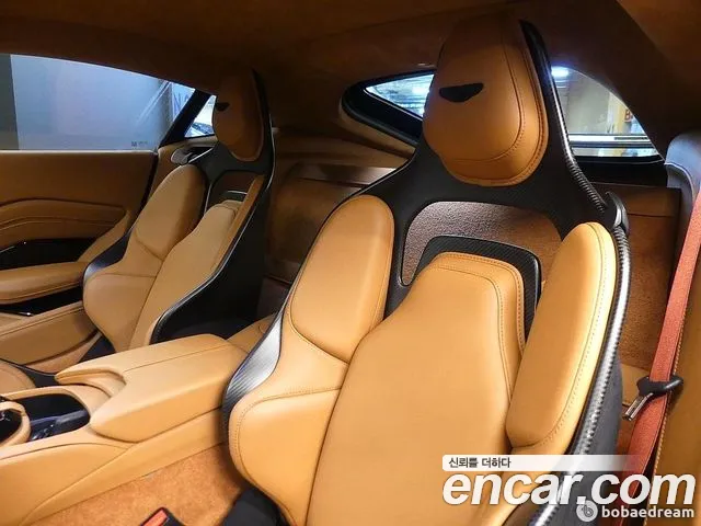 Aston Martin Vantage 2nd Generation 2023 Фиолетовый из Кореи, фото 4
