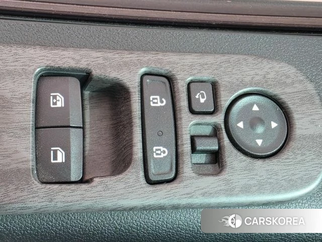 Hyundai Staria 2023 Серый из Кореи, фото 4
