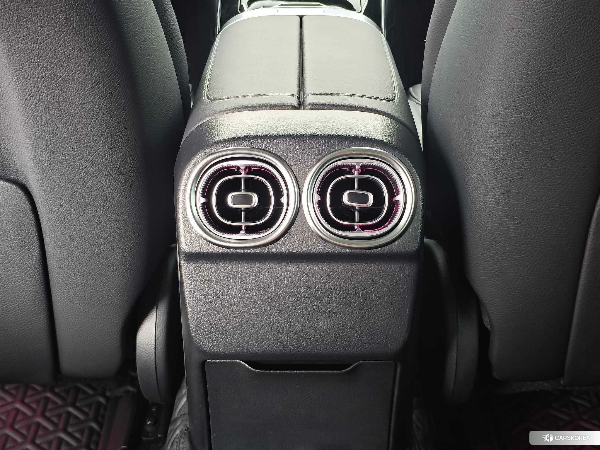 Mercedes-Benz C-class 2022 Белый из Китая, фото 4