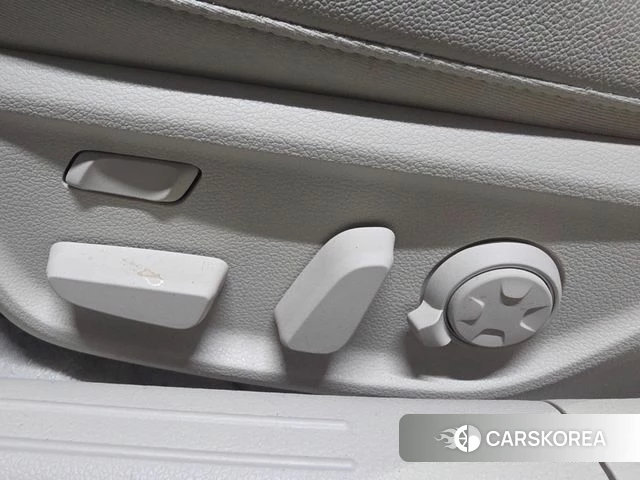 Genesis The New G70 2025 Темно-зеленый из Кореи, фото 4