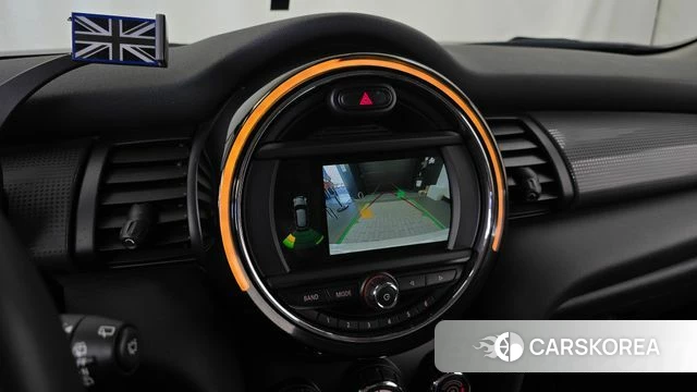 Mini Cooper 2018 Жемчужный цвет из Кореи, фото 4