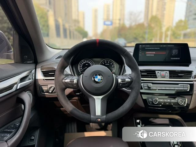 BMW X1 2021 Синий из Китая, фото 4
