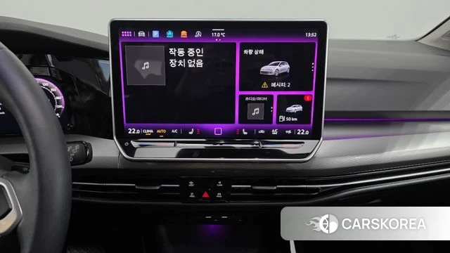 Volkswagen Golf 8th Generation 2025 Белый из Кореи, фото 4