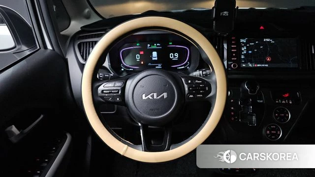 Kia The New Kia Ray 2023 Белый из Кореи, фото 4