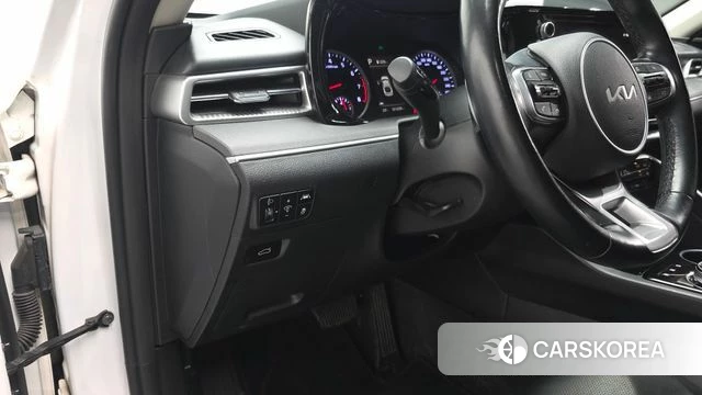 Kia K5 3rd generation 2022 Белый из Кореи, фото 4