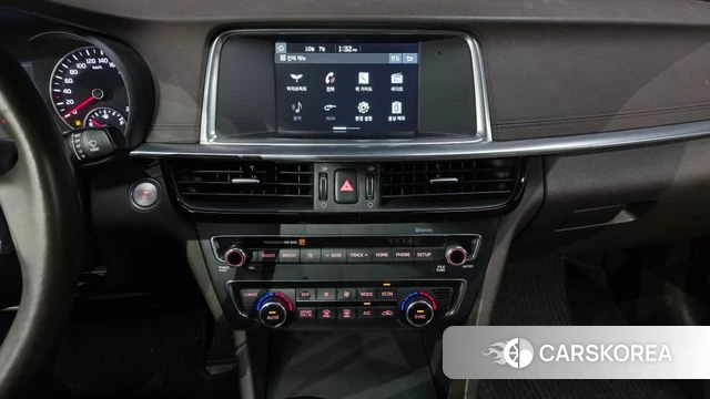 Kia The New K5 Hybrid 2nd generation 2019 Белый из Кореи, фото 4