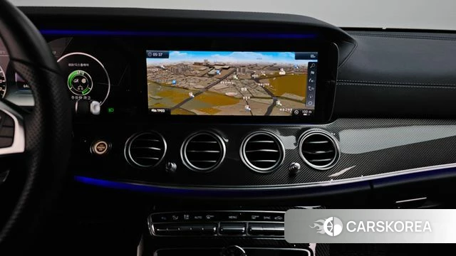 Mercedes-Benz E-Class W213 2018 Белый из Кореи, фото 4