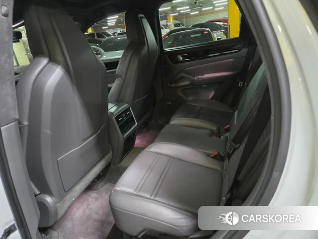 Porsche Cayenne (PO536) id 4914505 из Кореи 4