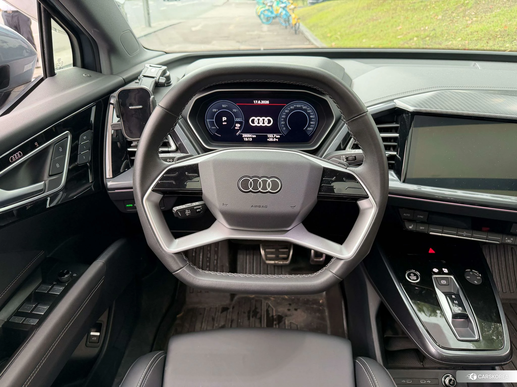 Audi Q4 2023 Синий из Китая, фото 4