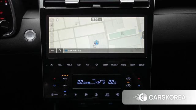 Hyundai Tucson (NX4) 2022 Серебристо-серый из Кореи, фото 4