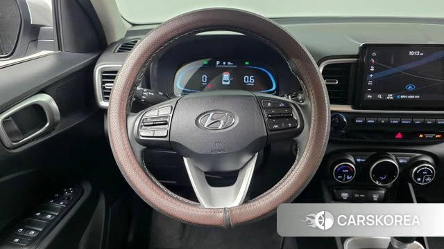 Hyundai Venue 2025 Серебристо-серый из Кореи, фото 4
