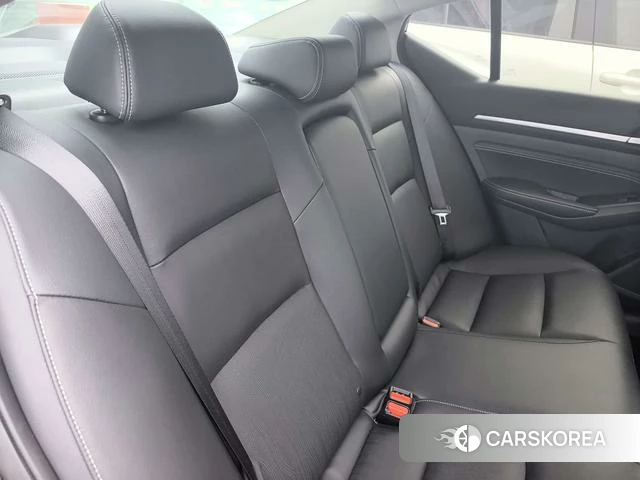 Nissan Altima 2023 Черный из Китая, фото 4