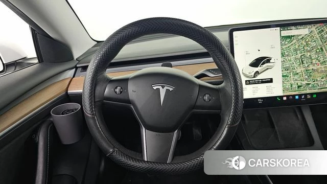 Tesla Model 3 2021 Белый из Кореи, фото 4