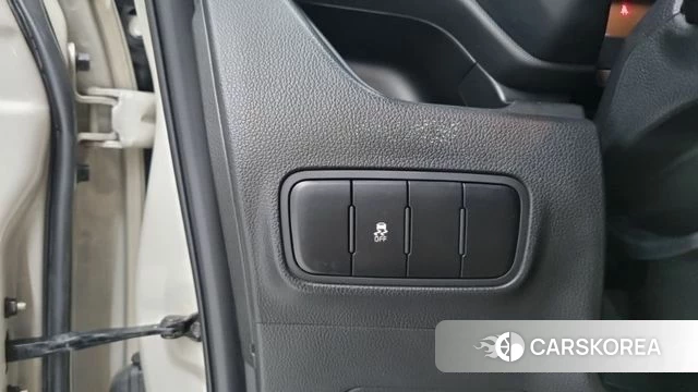 Kia The New Kia Ray 2023 Жемчужный цвет из Кореи, фото 4