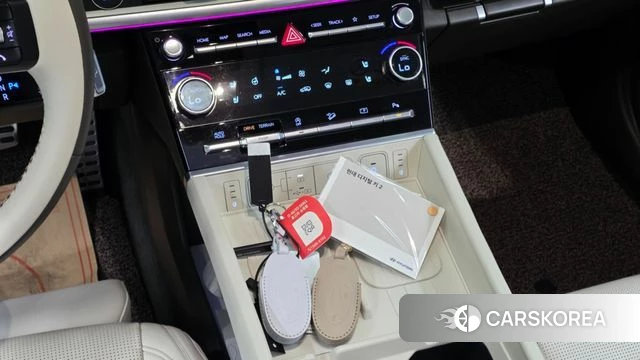 Hyundai Santa Fe (MX5) 2024 Белый из Кореи, фото 4