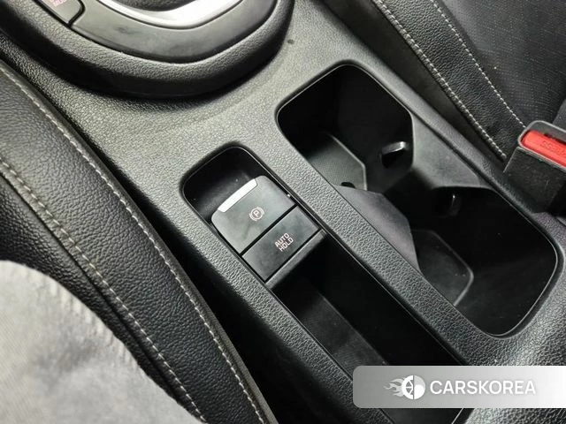 Kia The New K3 2nd generation 2021 Белый из Кореи, фото 4