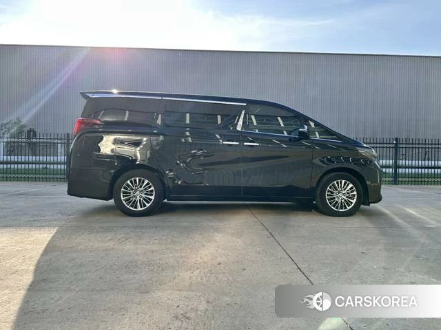 Toyota Alphard 2021 Черный из Китая, фото 4