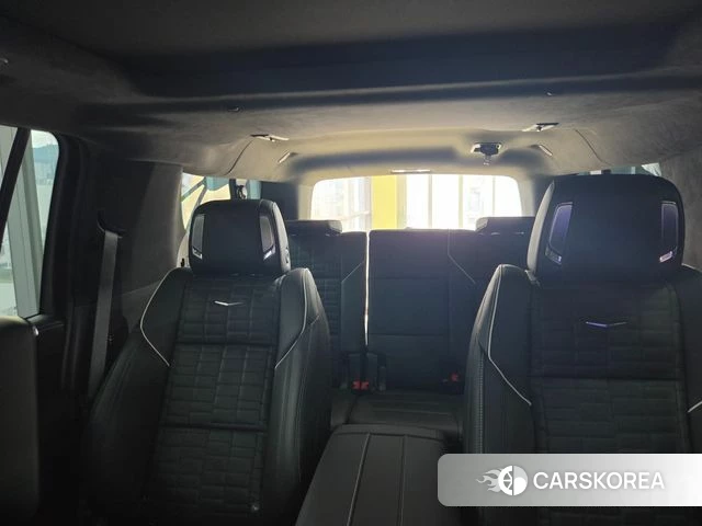 Cadillac Escalade 5th Generation 2026 Черный из Кореи, фото 4