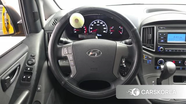Hyundai The New Grand Starex 2018 Желтый из Кореи, фото 4
