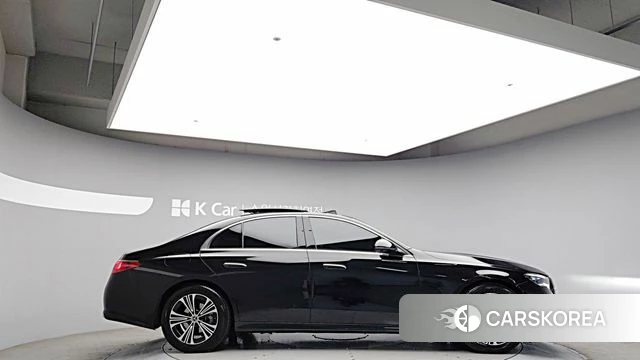 Mercedes-Benz E-Class W214 2025 Черный из Кореи, фото 4