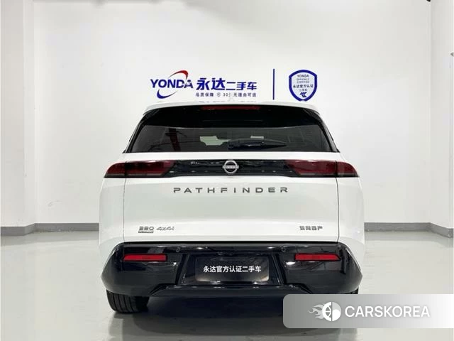 Nissan Pathfinder 2024 Белый из Китая, фото 4