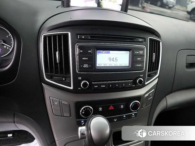 Hyundai The New Grand Starex 2019 Черный из Кореи, фото 4