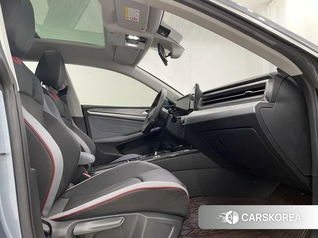 Volkswagen Lamando 2023 Синий из Китая, фото 4