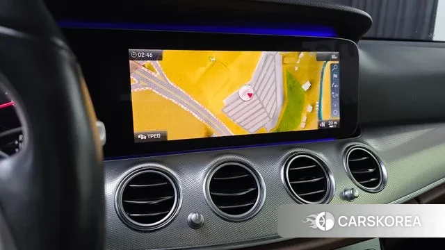 Mercedes-Benz E-Class W213 2019 Белый из Кореи, фото 4