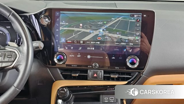 Lexus NX350h Second generation 2023 Белый из Кореи, фото 4