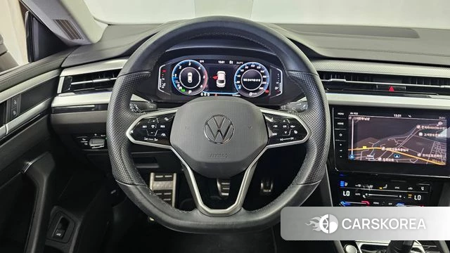 Volkswagen Arteon 2023 Черный из Кореи, фото 4
