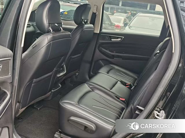 Ford Edge 2023 Черный из Китая, фото 4