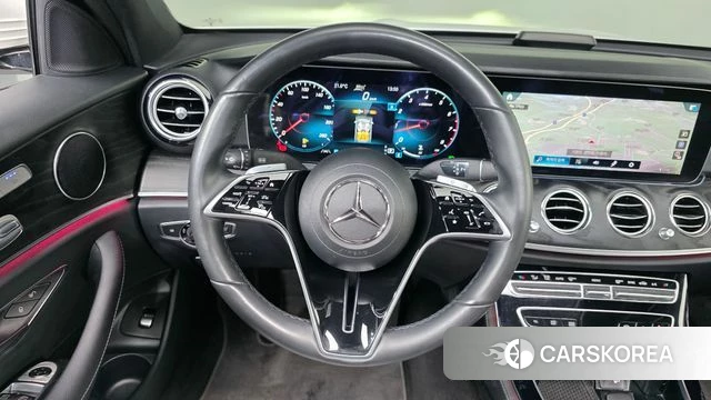 Mercedes-Benz E-Class W213 2023 Белый из Кореи, фото 4