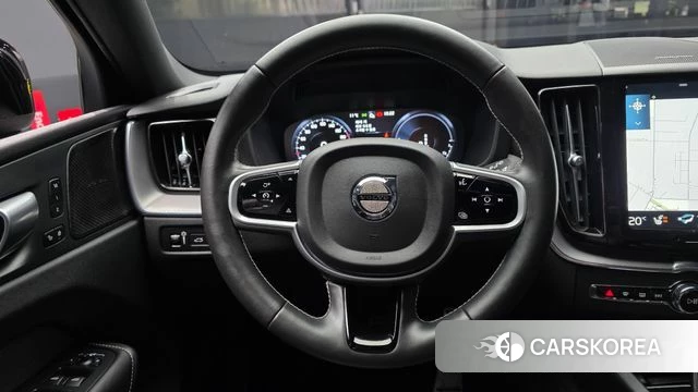 Volvo XC60 second Generation 2021 Серый из Кореи, фото 4