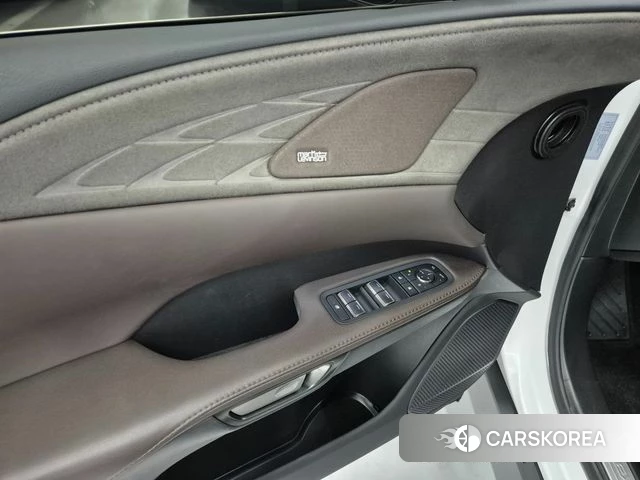 Lexus RX450h + 5th generation 2025 Белый из Кореи, фото 4