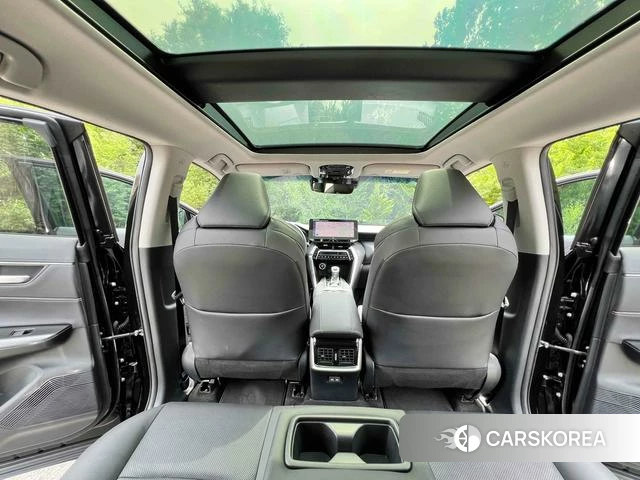 Toyota Venza 2022 Черный из Китая, фото 4
