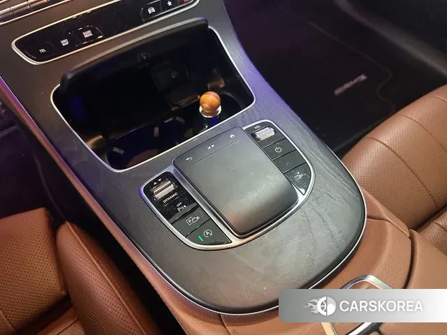 Mercedes-Benz E-Class W213 2023 Белый из Кореи, фото 4