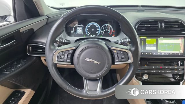 Jaguar XE 2019 Белый из Кореи, фото 4